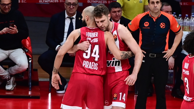 Εβάν Φουρνιέ: Ανάρτηση έπος... για τον MVP Σάσα Βεζένκοφ