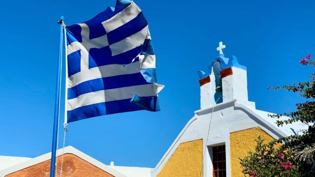 Εορτολόγιο: Ποιοι γιορτάζουν τη Δευτέρα 27 Απριλίου