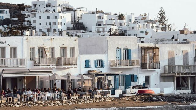 Κοινωνικός Τουρισμός 2026: Λήγει απόψε η προθεσμία για τις αιτήσεις και τα 300.000 vouchers - Οι δικαιούχοι και η διαδικασία