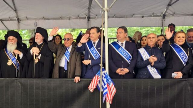 Νικήτας Κακλαμάνης: Στην παρέλαση για την εθνική Παλιγγενεσία στη Νέα Υόρκη - Κορυφώθηκαν οι εκδηλώσεις για τον εορτασμό της 25ης Μαρτίου (Εικόνες)