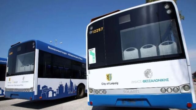 Θεσσαλονίκη: Τρεις συλλήψεις για φθορές σε παροπλισμένα λεωφορεία του ΟΑΣΘ στο Ωραιόκαστρο
