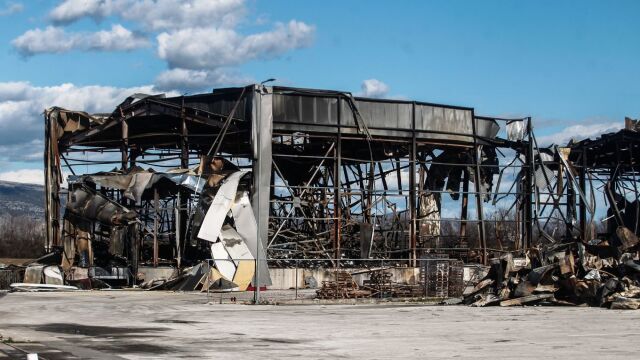 Φωτιά στο εργοστάσιο της 