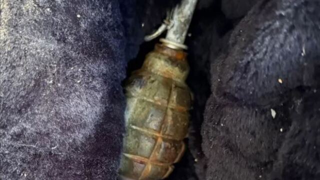 Κυψέλη: Εντοπίστηκε χειροβομβίδα σε σπίτι, συνελήφθησαν 3 άτομα