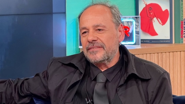 Αλέξανδρος Ρήγας: Η κωμική σειρά που ετοιμάζει για τη νέα σεζόν στην ΕΡΤ