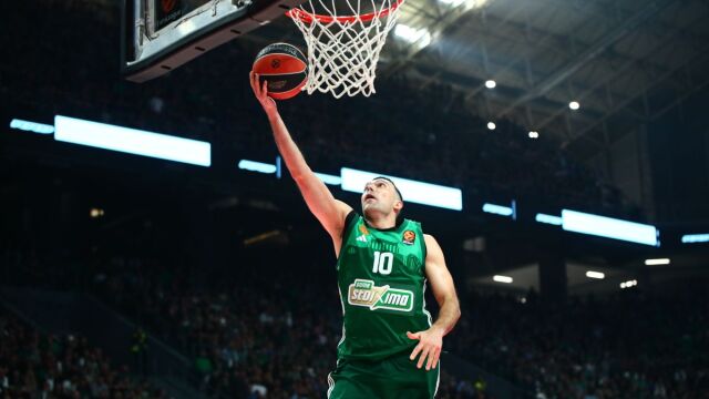 Παναθηναϊκός AKTOR: Xειρουργήθηκε ο Κώστας Σλούκας! - Τα δεδομένα της επιστροφής του