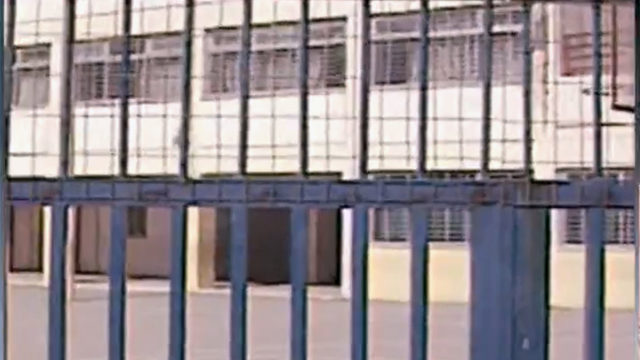 Έπεσε στο κενό διευθύντρια σχολείου στην Αθήνα: 