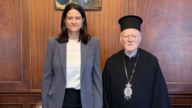 Στο Φανάρι η Νίκη Κεραμέως, συναντήθηκε με τον Οικουμενικό Πατριάρχη Βαρθολομαίο - Τι συζητήθηκε (Εικόνες)