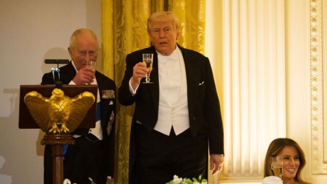 Ο Τραμπ λέει πως ο βασιλιάς Κάρολος δεν θέλει να αποκτήσει το Ιράν πυρηνικά όπλα