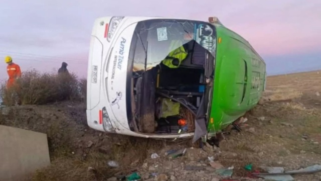 Βολιβία: 9 νεκροί από ανατροπή λεωφορείου - Ένα νεογέννητο μεταξύ των θυμάτων