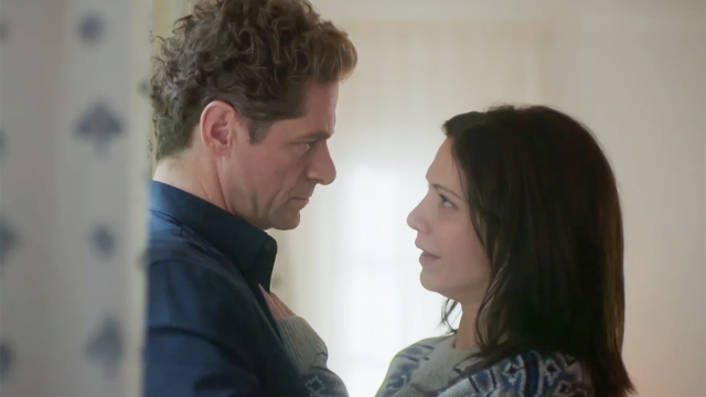 Μια Νύχτα Μόνο: Το ροζ βίντεο που τους διαλύει - Ποιος τους κατέγραψε και πώς φτάνει στα χέρια της Αλεξάνδρας (Βίντεο)