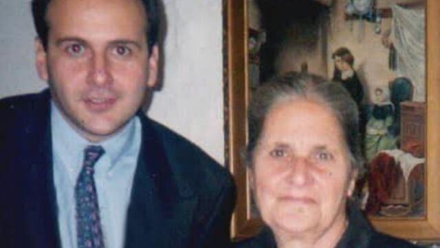 Κωστής Χατζηδάκης: 10 χρόνια πριν, Πρωτομαγιά και Πάσχα τότε του 2016, χάσαμε τη μητέρα μου - Σας θυμόμαστε πάντα!