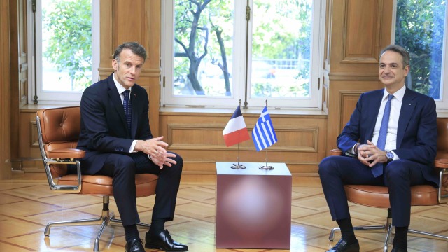 Γαλλία: Δεν στρέφεται κατά της Τουρκίας η δήλωση Μακρόν για στήριξη στην Ελλάδα, λέει εκπρόσωπος του ΥΠΕΞ