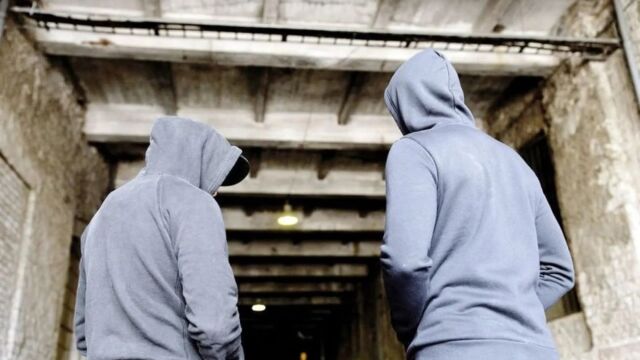 Παγκρατιώτες εναντίον Νεοκοσμιτών: 