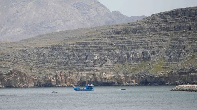 Κίνδυνος κλιμάκωσης στα Στενά του Ορμούζ: 
