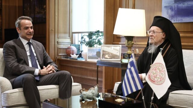 Η ιστορική ομιλία του Οικουμενικού Πατριάρχη Βαρθολομαίου στη Βουλή και η πολυαναμενόμενη συνάντηση με τον Μητσοτάκη λίγο πριν την αναχώρησή του