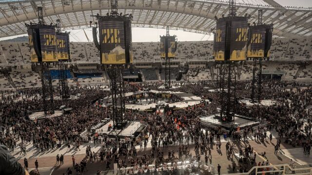 Metallica: Ξεκίνησε η συναυλία με τα πρώτα συγκροτήματα, η παράνοια συνεχίζεται διότι... Nothing else matters - Έκαναν... ηλιοθεραπεία οι θαυμαστές τους στο ΟΑΚΑ περιμένοντας στις ουρές εκατοντάδων μέτρων (Βίντεο & Εικόνες)