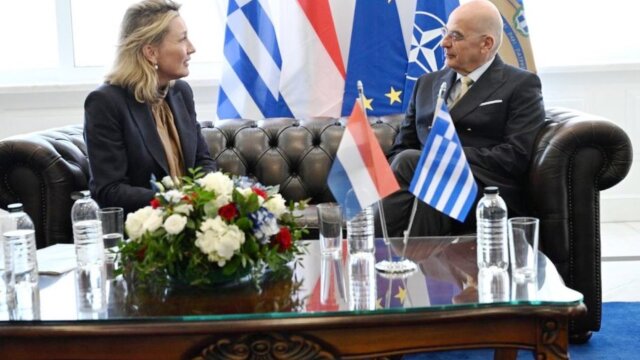 Συνάντηση Δένδια με την πρέσβη της Ολλανδίας: Στο επίκεντρο η ενίσχυση της αμυντικής συνεργασίας