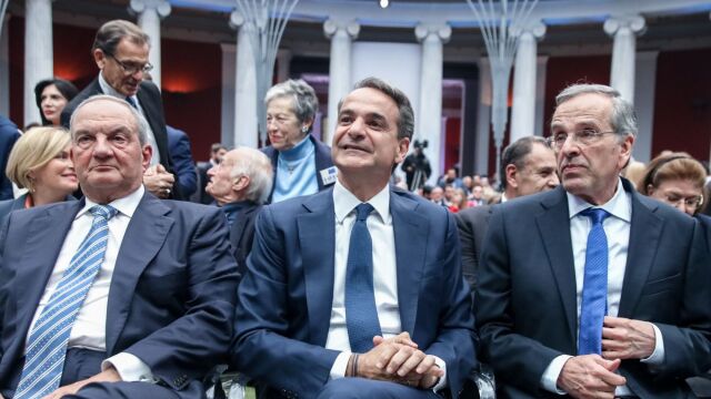 Οι απόντες, οι παρόντες και το ιστορικό βάρος…