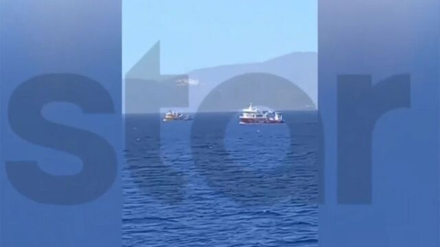 Προκλητική διέλευση πέντε τουρκικών αλιευτικών στις Κυκλάδες - Βίντεο ντοκουμέντο