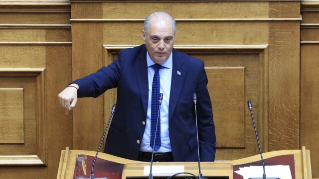 Βουλή: Αίρεται η ασυλία του Κυριάκου Βελόπουλου ύστερα από μήνυση για συκοφαντική δυσφήμηση και εξύβριση