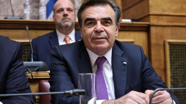 Σχοινάς: Μη αποδεκτό φαινόμενο οι παρενοχλήσεις Ελλήνων ψαράδων στο Αιγαίο