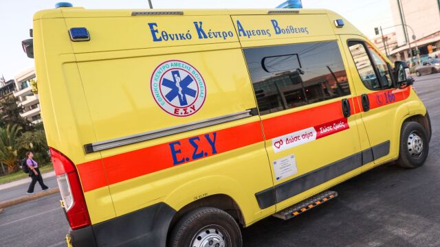 Τραγωδία στον Πειραιά: Νεκρή 24χρονη που έπεσε από τον 7ο όροφο πολυκατοικίας