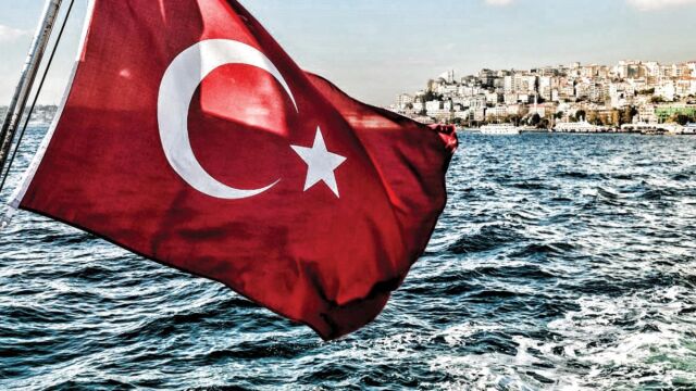 Φωτιά στο Αιγαίο βάζει η Τουρκία: Ελληνική εκστρατεία στην ΕΕ για μπλόκο στη Γαλάζια Πατρίδα - Τι λένε Βόζεμπεργκ και Φαραντούρης στο parapolitika.gr