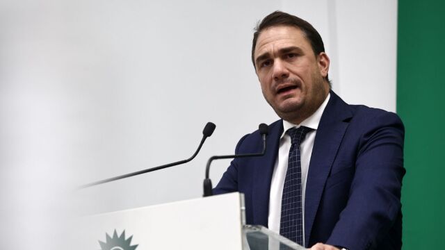 Τσουκαλάς κατά Μητσοτάκη: Δήλωσε πως θυμώνει με την ακρίβεια - Ελπίζω να τον ακούσει ο πρωθυπουργός και να αλλάξει πολιτική
