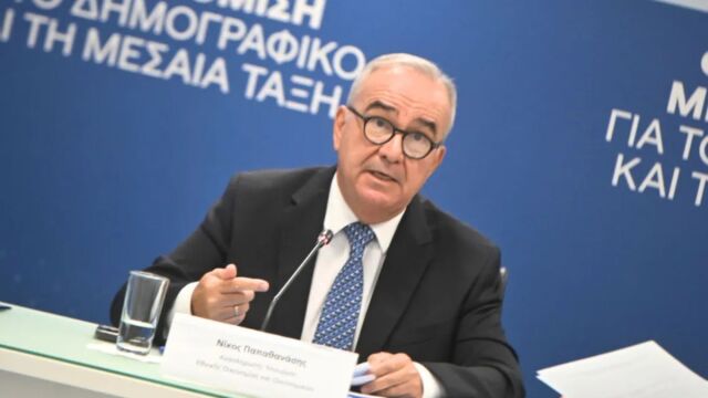 Παπαθανάσης: Πάνω από 5 δισ. σε δάνεια με ευνοϊκούς όρους για τις μικρομεσαίες επιχειρήσεις - Από τις 31 Αυγούστου ξεκινά η εκταμίευση των ποσών (Βίντεο)