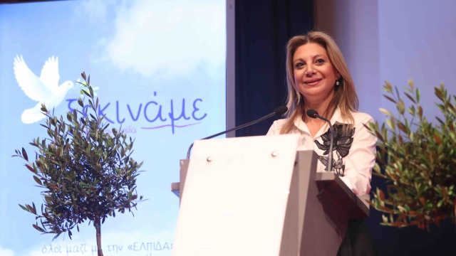 Μαρία Καρυστιανού: Σήμερα γεννιέται η Ελπίδα για τη Δημοκρατία - Γεγονός το νέο κόμμα από τη Θεσσαλονίκη - Παρουσία έκπληξη η Κατερίνα Μουτσάτσου (Live)