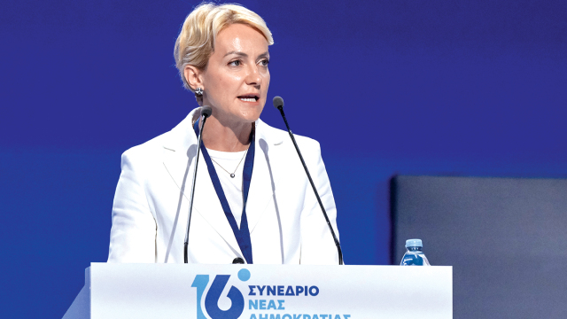Αλεξάνδρα Σδούκου για ΠΑΣΟΚ: 