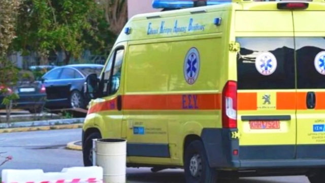 Σοβαρό τροχαίο στο Λασίθι: Σφοδρή σύγκρουση δύο ΙΧ - Χωρίς τις αισθήσεις του 75χρονος