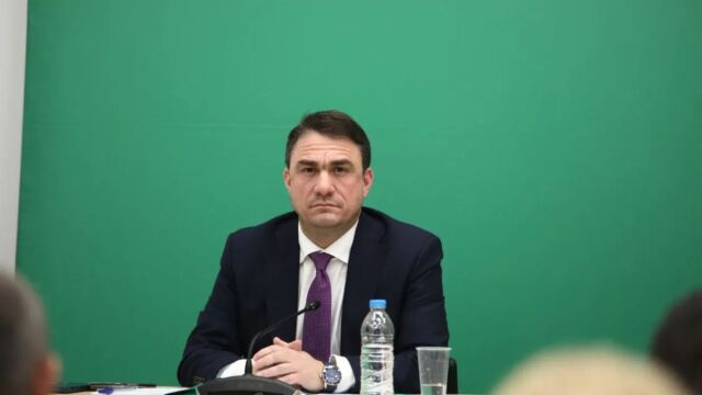 Τσουκαλάς: Η κυβέρνηση να ζητήσει συγγνώμη από τον Νίκο Ανδρουλάκη για το 