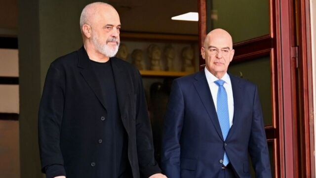 Νίκος Δένδιας: Να βοηθήσουμε στην πορεία της Αλβανίας προς την ευρωπαϊκή οικογένεια, να μας βοηθήσει με την εμπειρία της με τις κυβερνοεπιθέσεις (Εικόνες  Βίντεο)