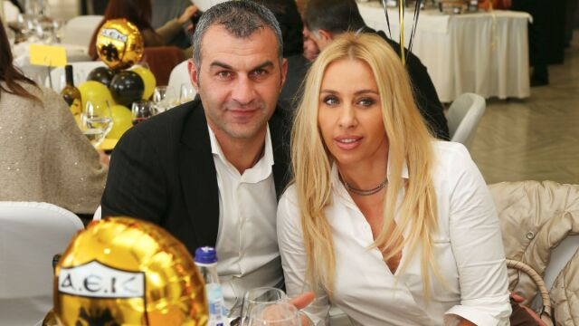 Γωγώ Μαστροκώστα: Αυτή είναι η έκκληση της κόρης της από τους δημοσιογράφους - Να μη συσχετίσουμε τις δύο καταστάσεις (Βίντεο)