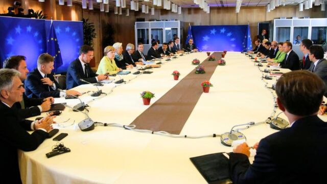 Στο χιλιοστό: Το άγνωστο Σχέδιο Β για το Grexit με κωδικό Αλβανία - Οι Ευρωπαίοι υπολόγιζαν 60 έως 80% υποτίμηση του νέου νομίσματος (Βίντεο)