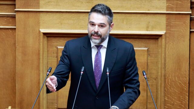 Σαρακιώτης: 