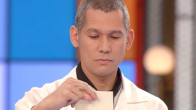 MasterChef 2026: Ποιος παίκτης πήρε τη Silver Εβδομάδα για έναν πόντο - Το σχόλιο του Κοντιζά και τα 20.000 ευρώ (Βίντεο)