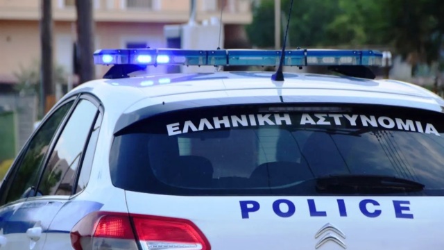 Ρόδος: Συνελήφθη 60χρονη για εμπορία ανθρώπων - Κατηγορείται ότι έστελνε ανήλικα σε επαιτεία