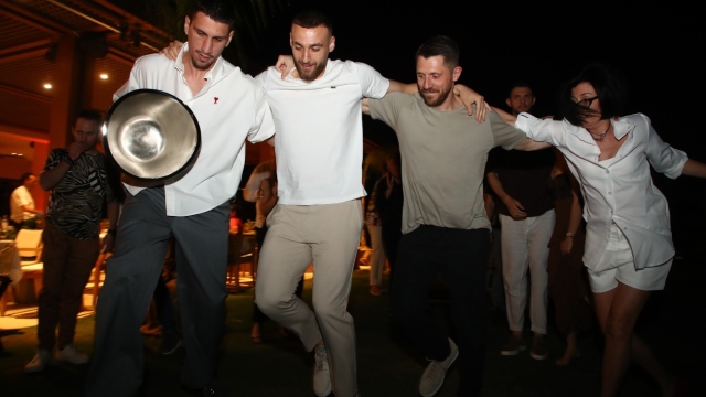 Ολυμπιακός: Η παρακάμερα από το γλέντι των πρωταθλητών Ευρώπης (Βίντεο)