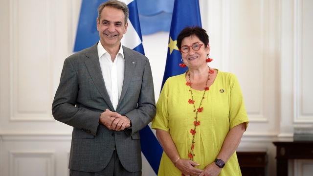 Συνάντηση Μητσοτάκη και Πέτρα Μπάιρ: Τεχνητή νοημοσύνη, Δυτικά Βαλκάνια και δημοκρατικοί θεσμοί στο επίκεντρο της συζήτησης