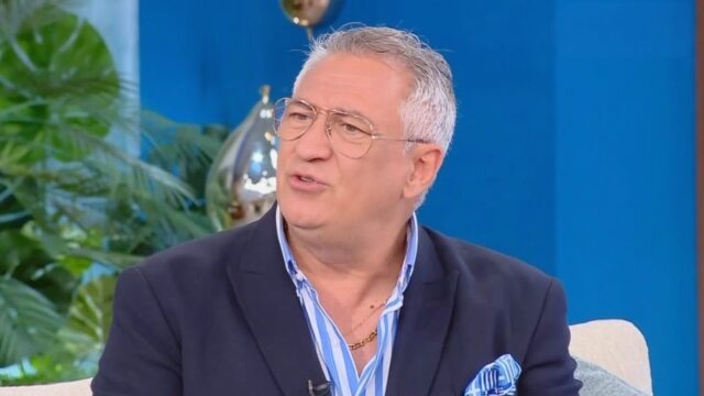 Γιώργος Ντάβλας: Η εξομολόγησή του για τη Γωγώ Μαστροκώστα στη Φαίη Σκορδά - Θες να σου πω κάτι που δεν το ξέρει κανένας; (Βίντεο)