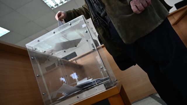 Δημοσκόπηση Pulse: Στο 14% η διαφορά Νέας Δημοκρατίας με ΕΛΑΣ στην εκτίμηση ψήφου - Παγιωμένος δεύτερος ο Τσίπρας, μια ανάσα από το ΠΑΣΟΚ η Καρυστιανού (Πίνακες & Βίντεο)