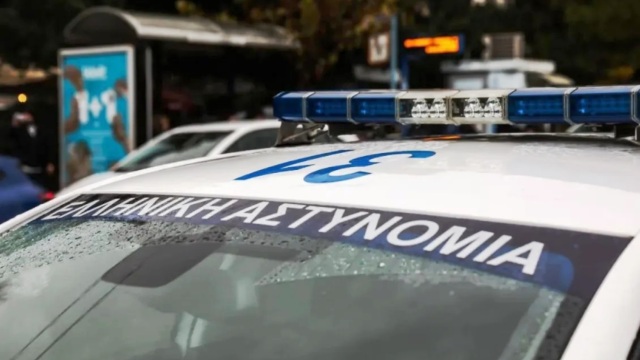 Απίστευτο περιστατικό στη Συγγρού: Επιτέθηκαν σε 27χρονη για να την ληστέψουν την ώρα που περίμενε σε στάση λεωφορείου