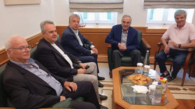 Αντώνης Σαμαράς: Άφησε ανοικτό το ενδεχόμενο ίδρυσης κόμματος - Θα τα πούμε το απόγευμα