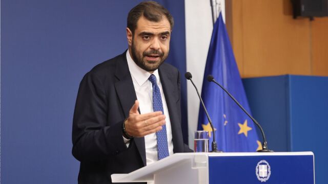 Μαρινάκης για Σαμαρά: Στερείται λογικής η ταύτιση Μητσοτάκη με Τσίπρα - Την Πέμπτη οι ανακοινώσεις για αλλαγές στο κυβερνητικό σχήμα