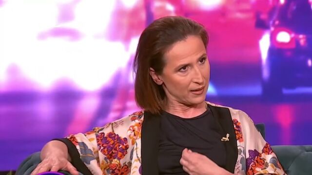 Γιούλη Τσαγκαράκη: Με πήγε σε μια αποθήκη, ήμουν περίπου 5 χρονών και το θυμάμαι ακόμα (Βίντεο)
