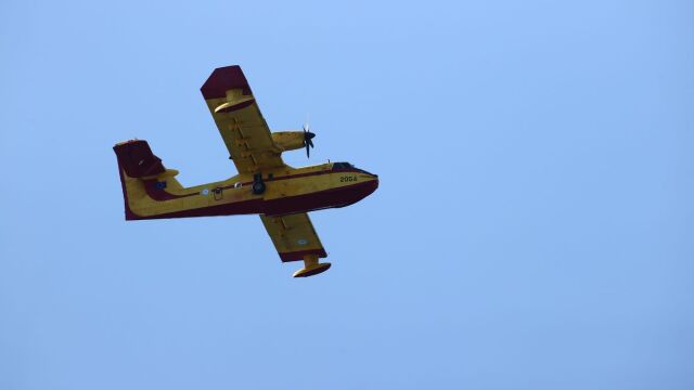 Φθιώτιδα: Υπό μερικό έλεγχο η πυρκαγιά σε αγροτική έκταση