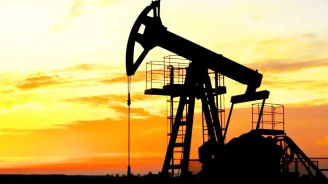 OPEC+: Προς συμφωνία για νέα αύξηση της παραγωγής πετρελαίου