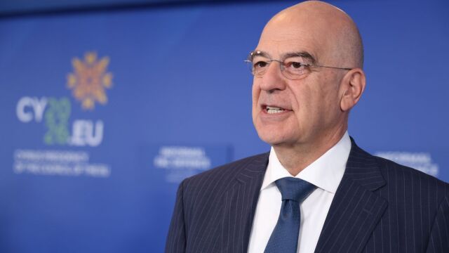 Νίκος Δένδιας από Λευκωσία: "Αναγκαία η ενίσχυση της ευρωπαϊ